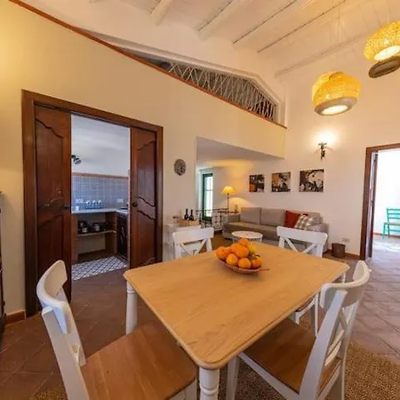 Apartment Roqamaris *